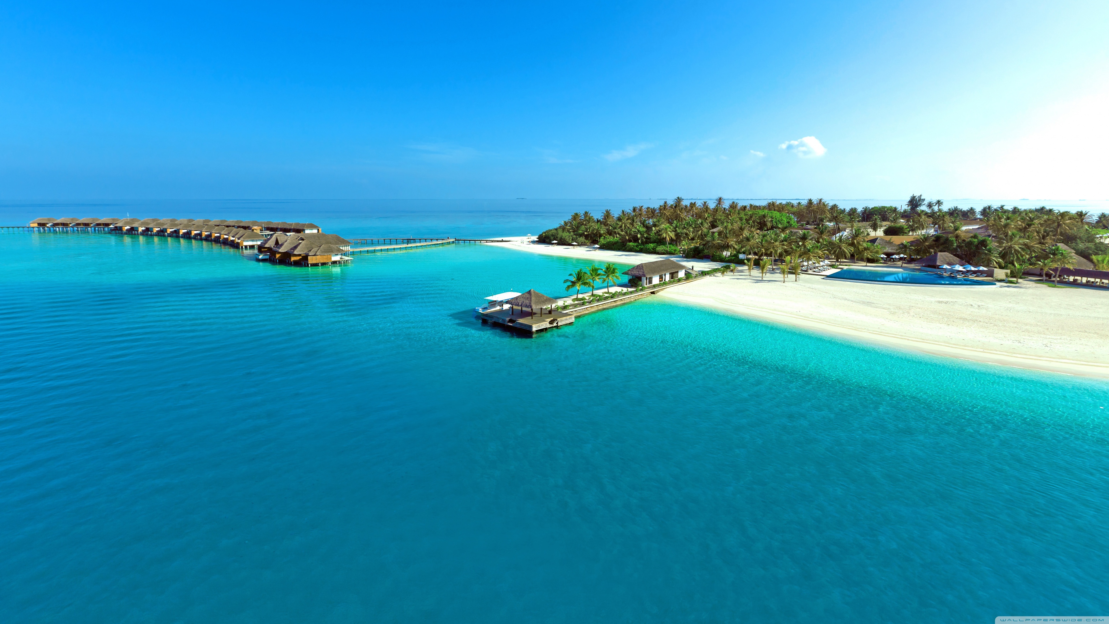 Aerial View of a Tropical Island, Maldives без смс